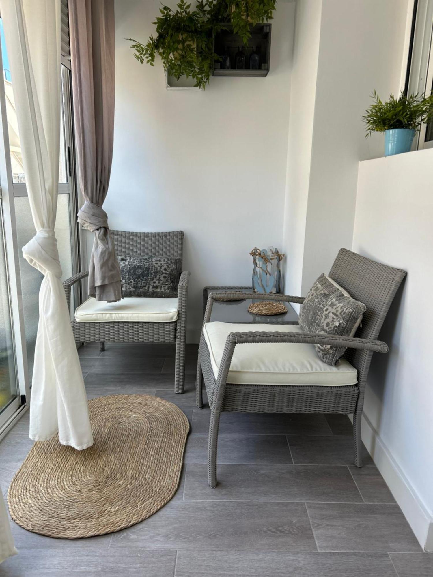 Arenales Beach Boutique Apartment Arenales del Sol Exteriör bild